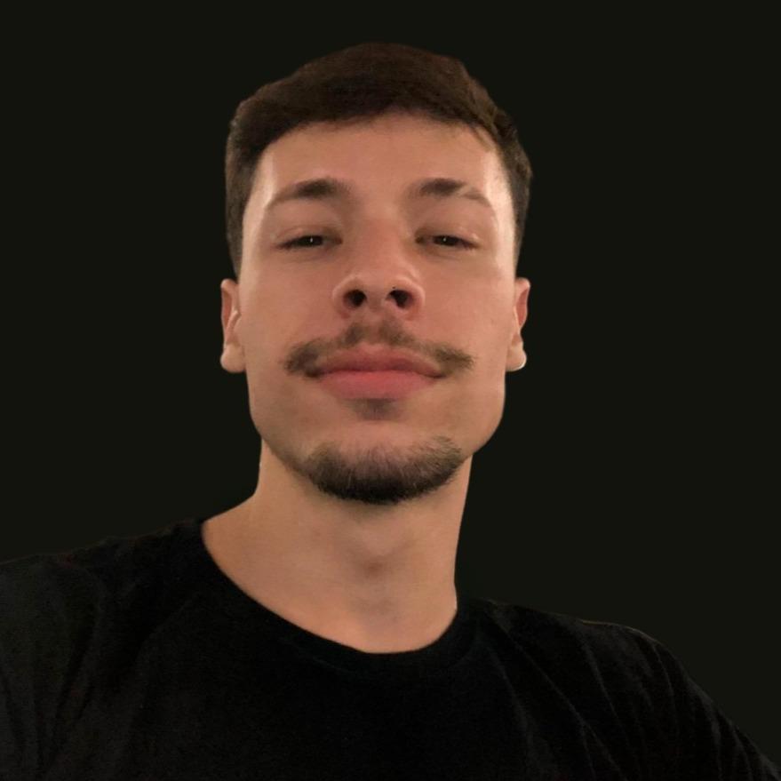 Mikael L.
